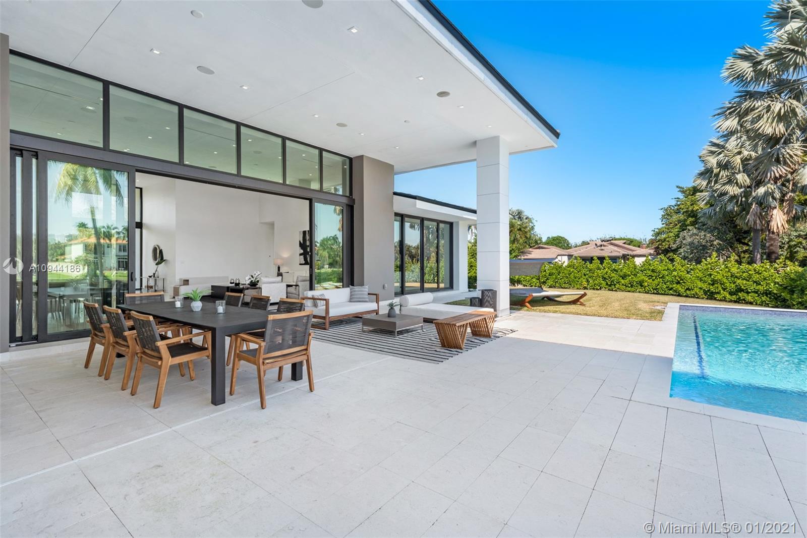 DIPLOMAT GOLF ESTATES - Residential