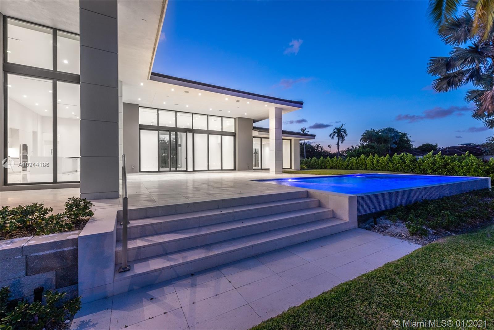 DIPLOMAT GOLF ESTATES - Residential