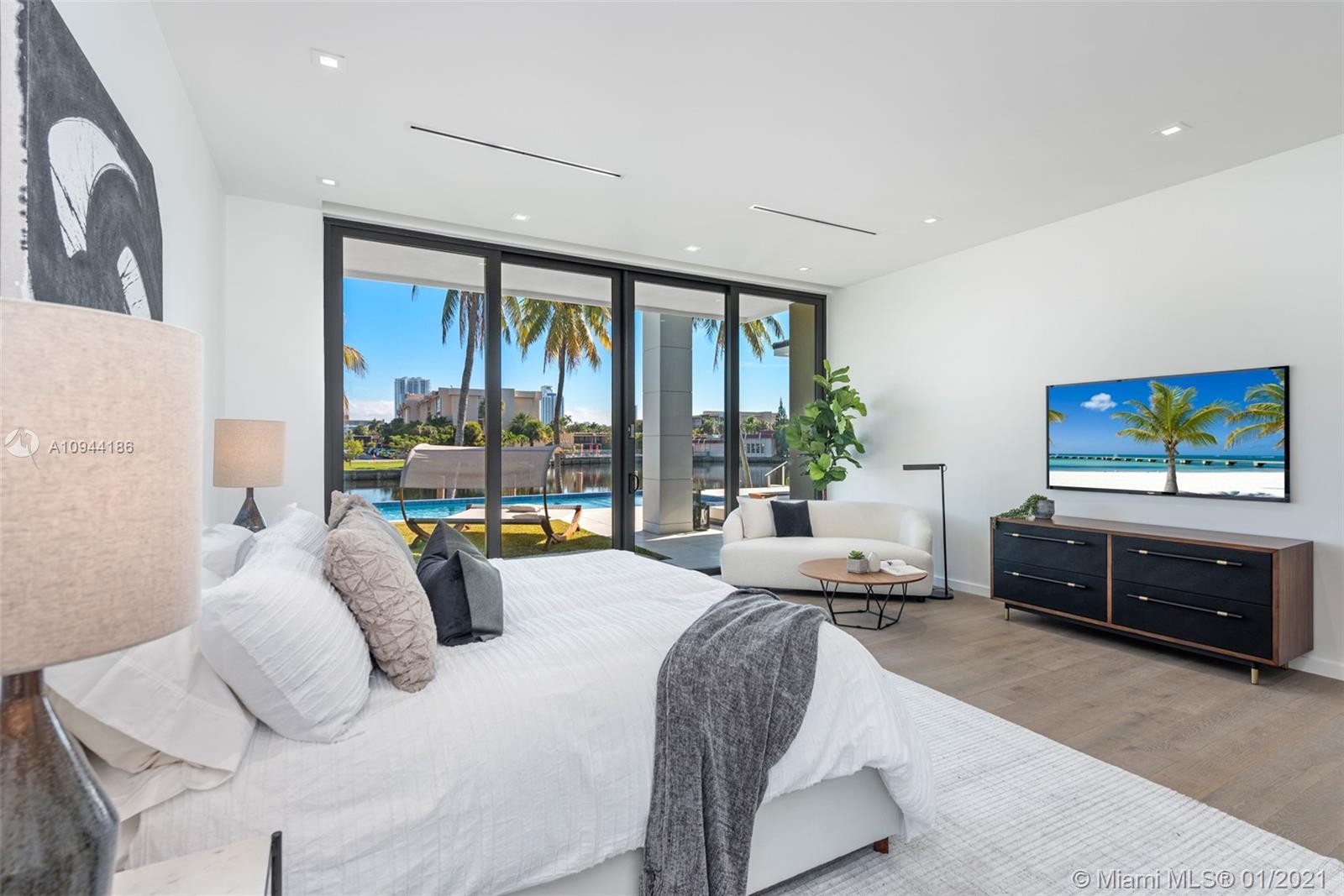 DIPLOMAT GOLF ESTATES - Residential