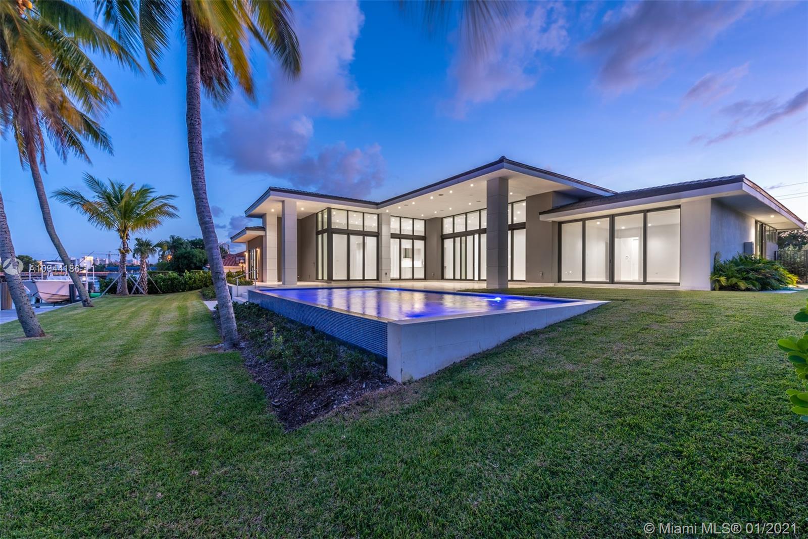 DIPLOMAT GOLF ESTATES - Residential