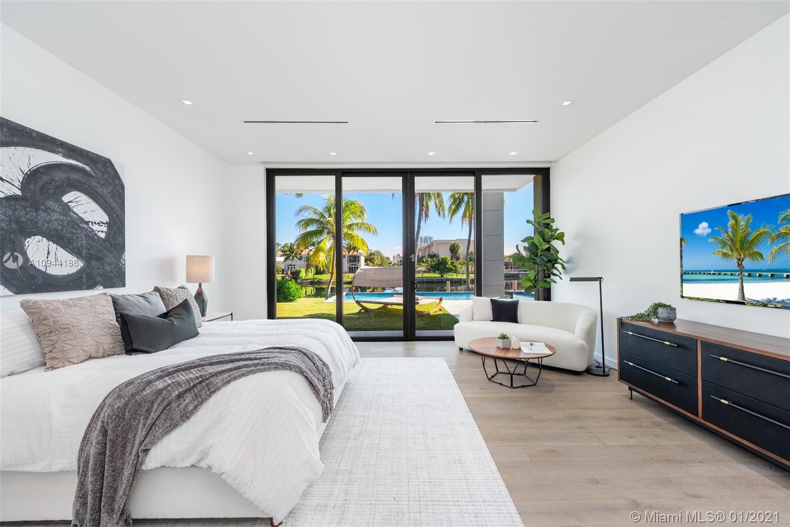 DIPLOMAT GOLF ESTATES - Residential