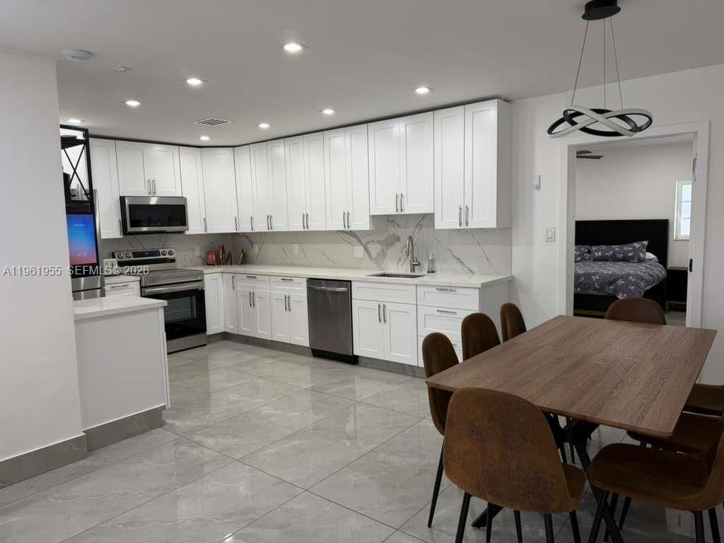 Photo of 2121 N 57th Ter, Hollywood, FL 33021 (MLS # A11961955)