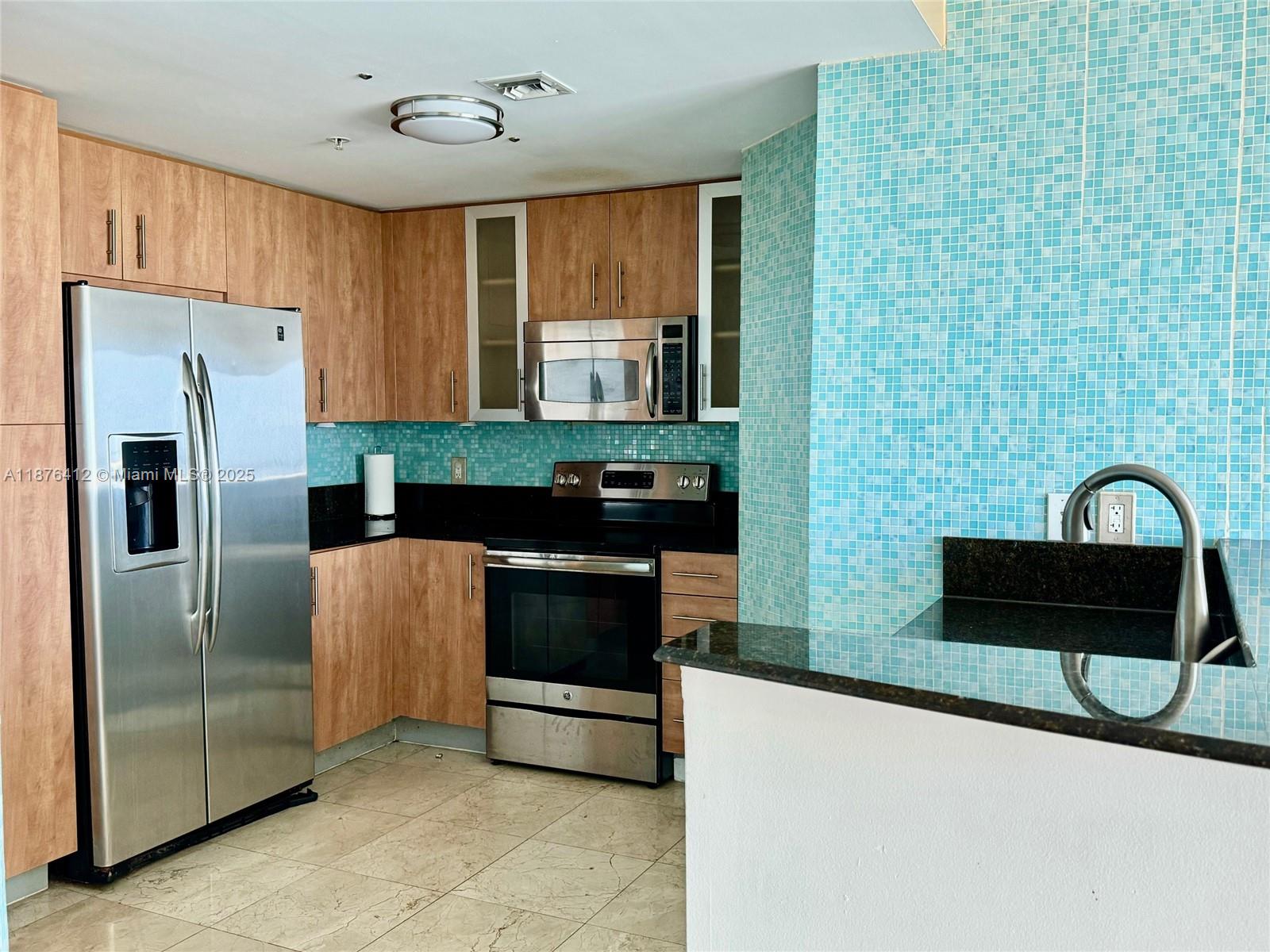 360 CONDO A - Residential Lease