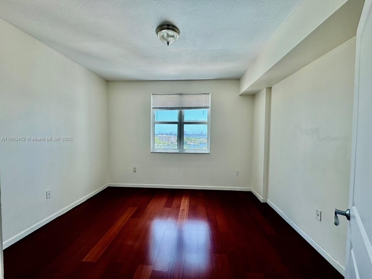 360 CONDO A - Residential Lease