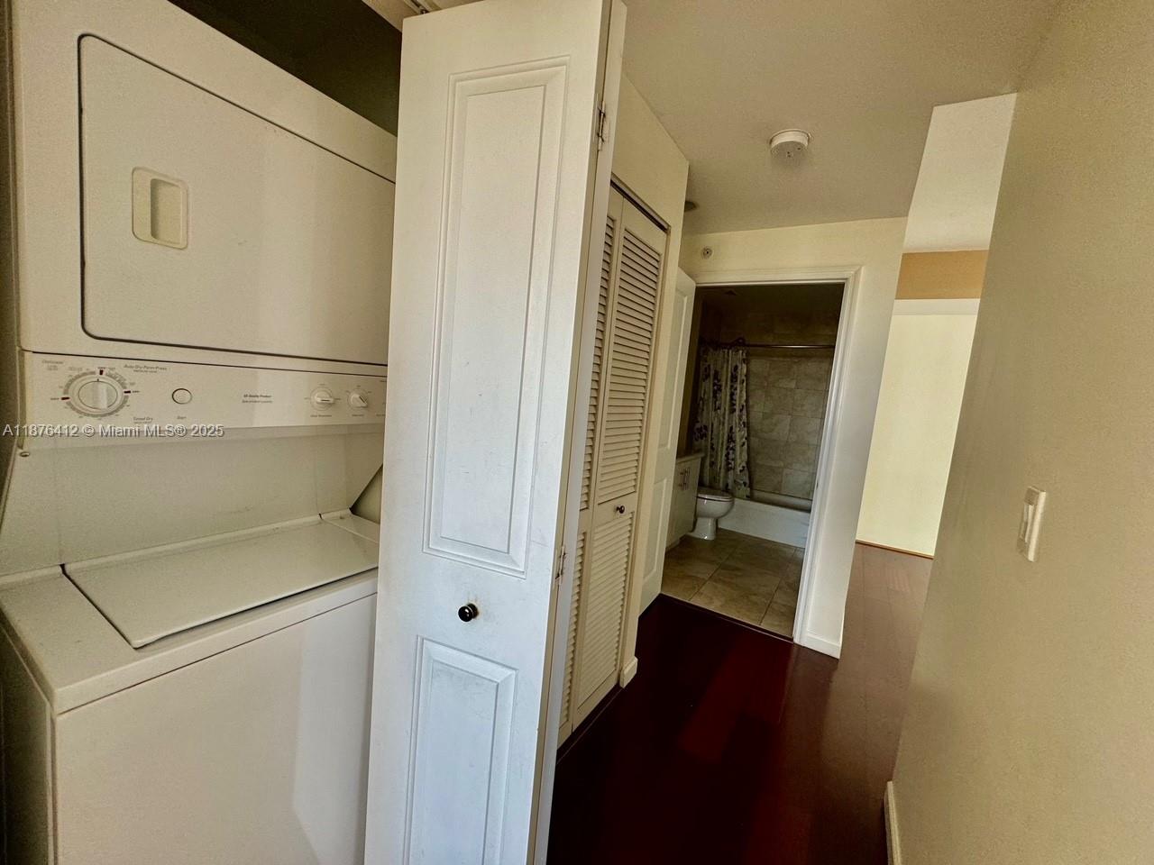 360 CONDO A - Residential Lease