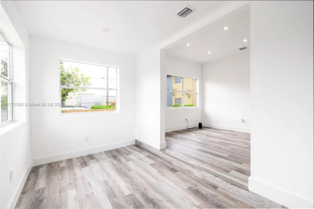 Miami, Florida 33135, United States, ,Residential,Active,13893