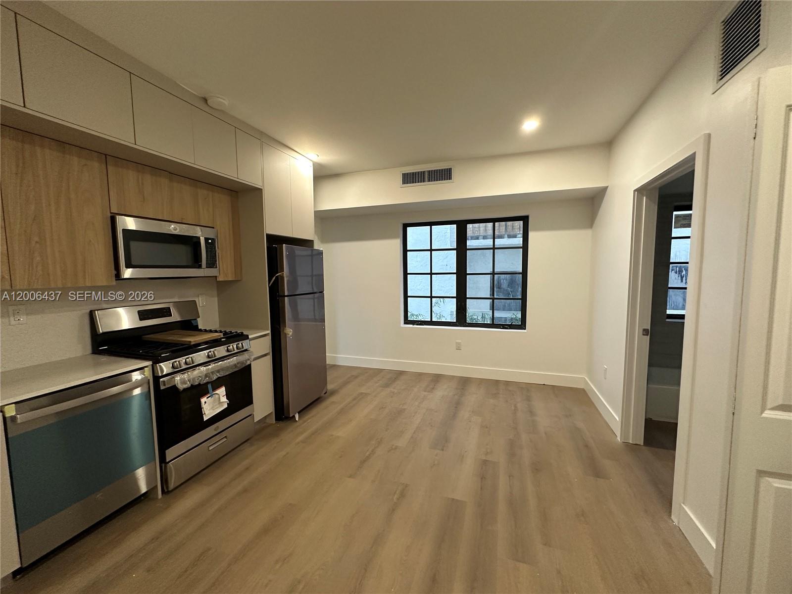 1619 Jefferson Ave 10