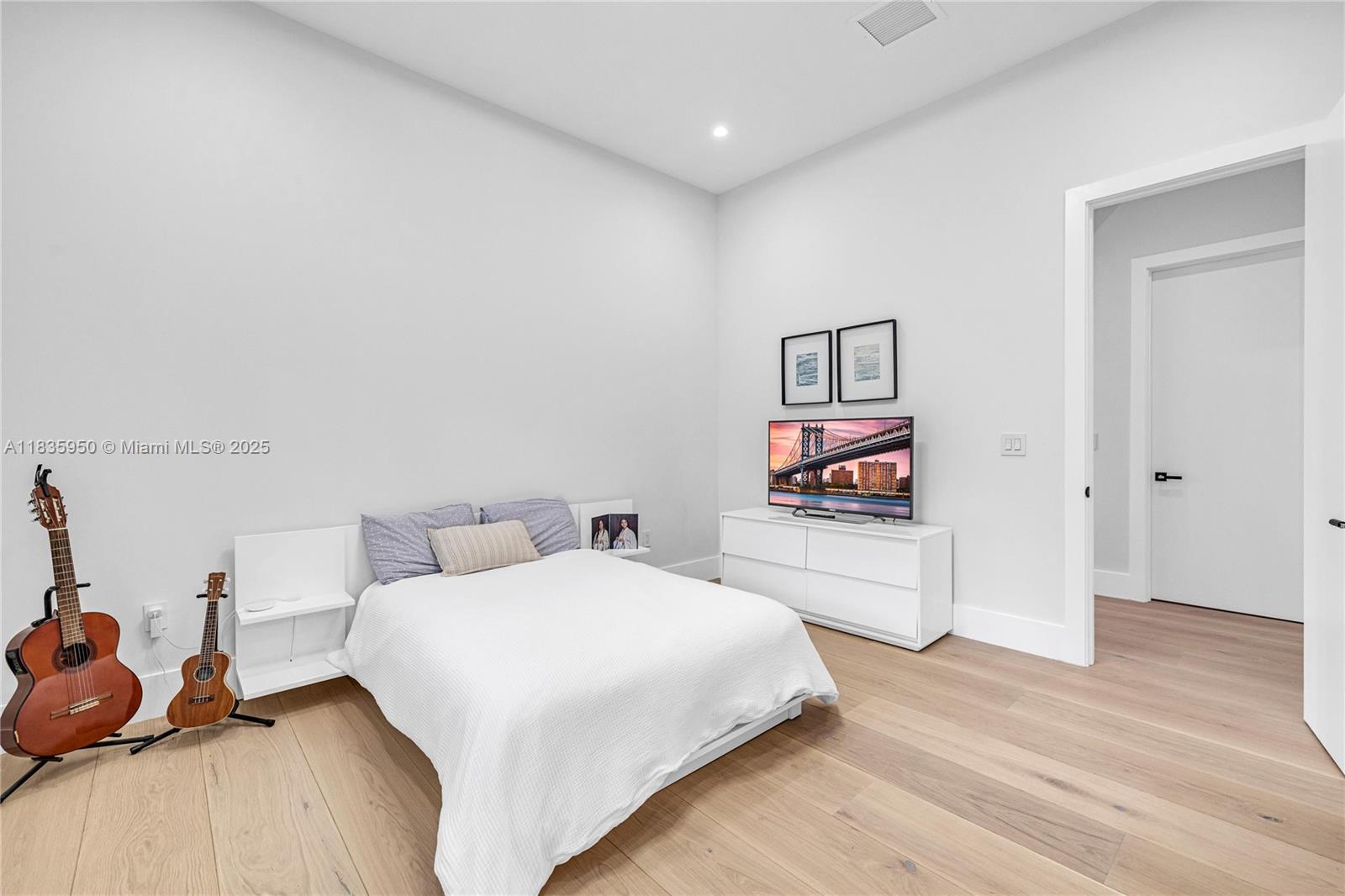 ANDREWS & BIGMAN SUB - Residential