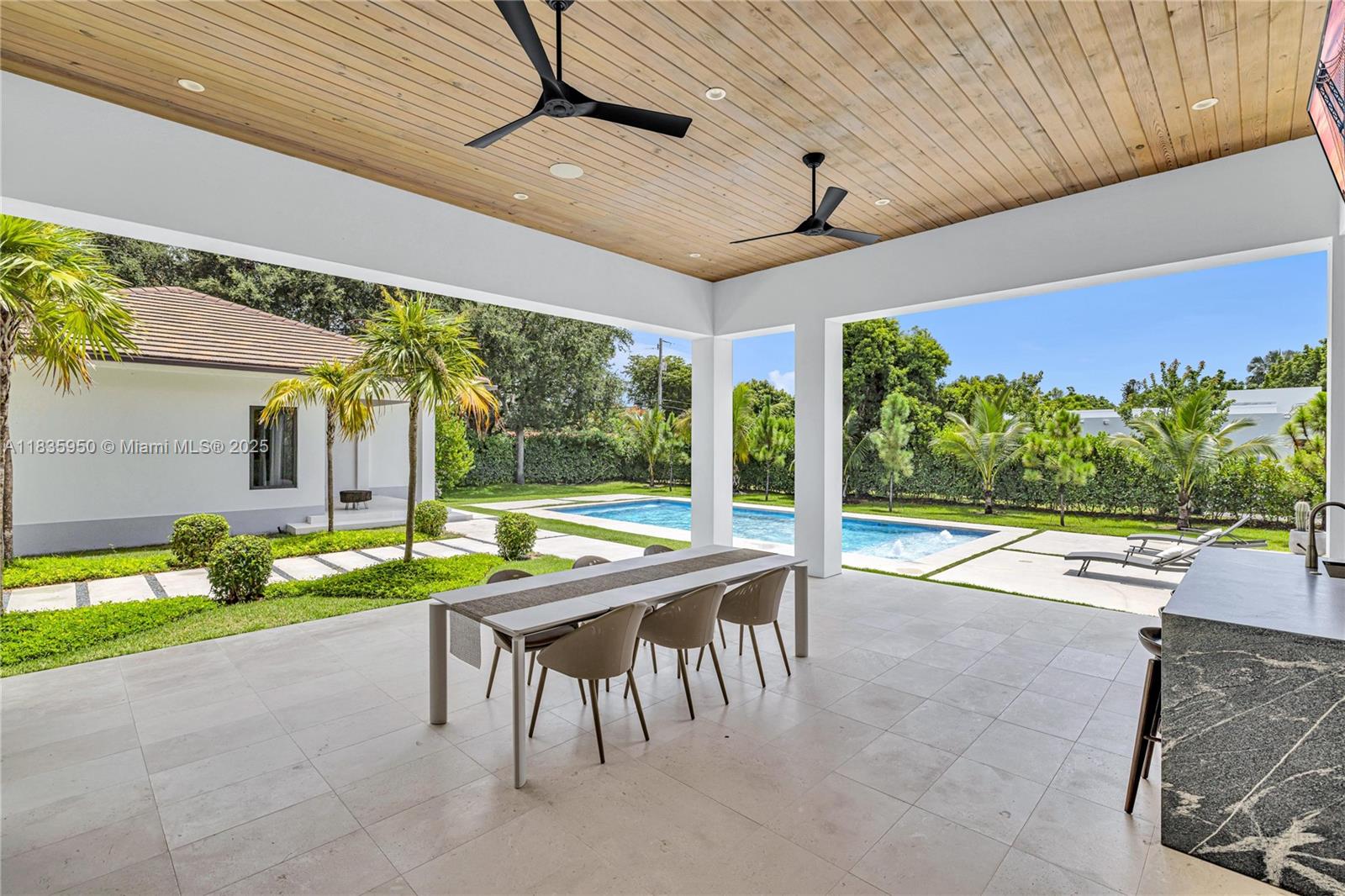 ANDREWS & BIGMAN SUB - Residential