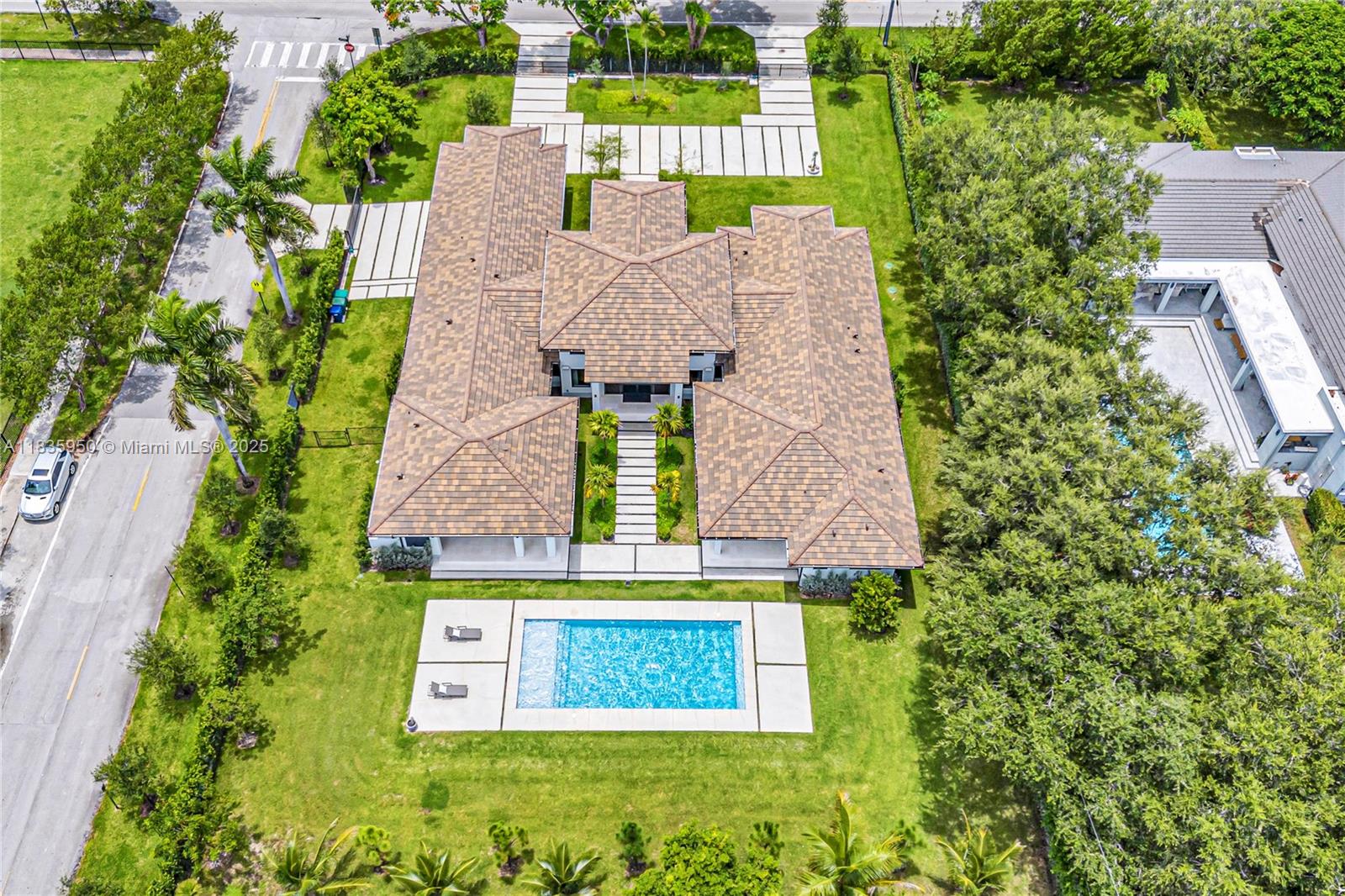 ANDREWS & BIGMAN SUB - Residential