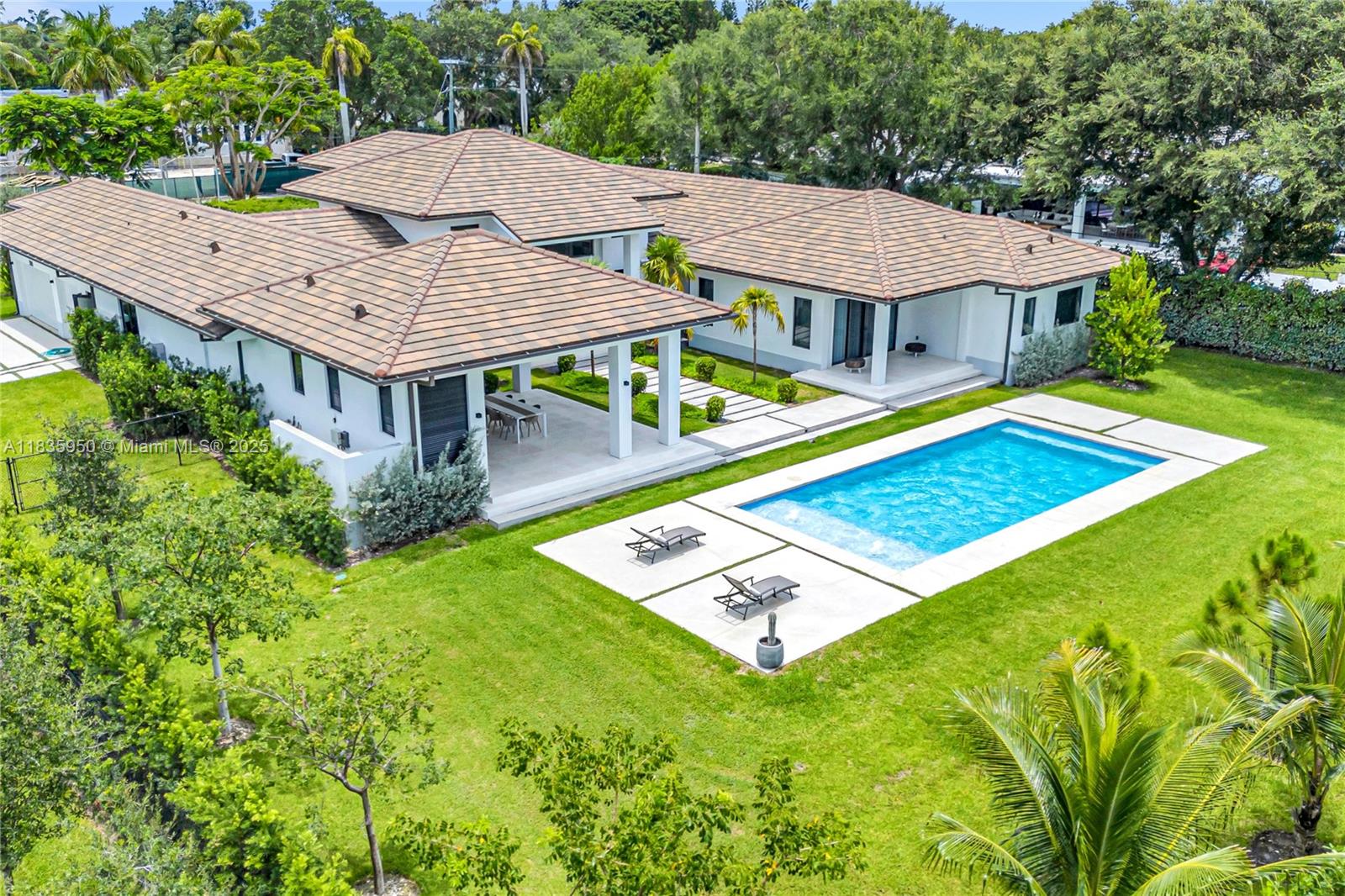 ANDREWS & BIGMAN SUB - Residential