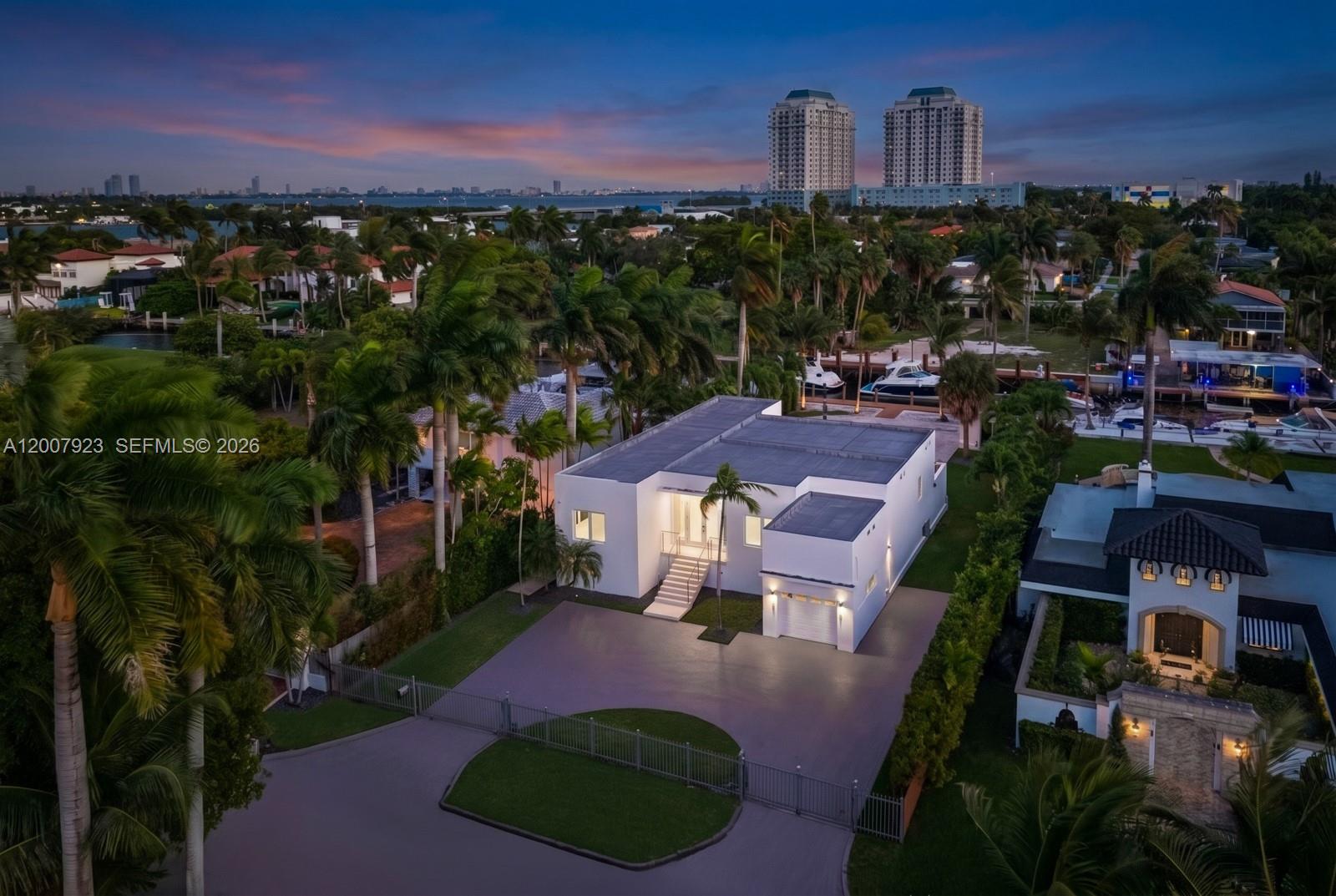 ADEMAR PARK AMD PL - Residential