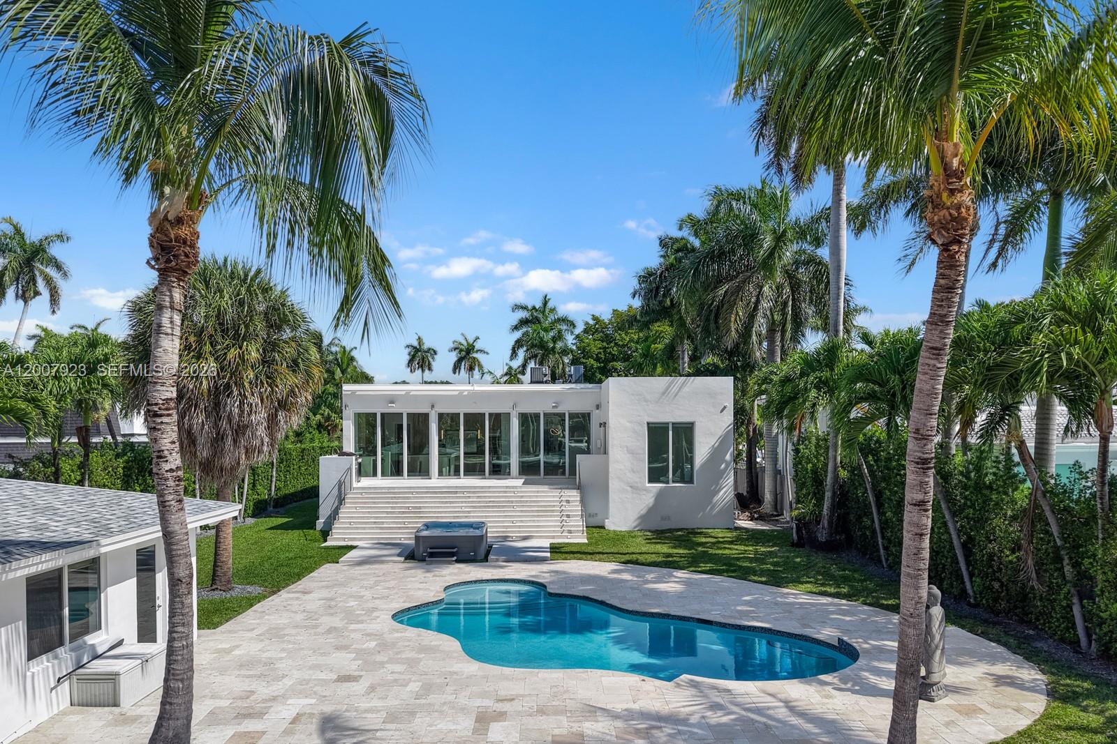 ADEMAR PARK AMD PL - Residential