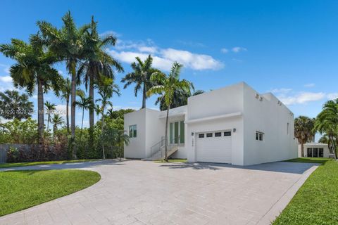 Tiny photo for 1090 NE 84th St, Miami, FL 33138 (MLS # A12007923)