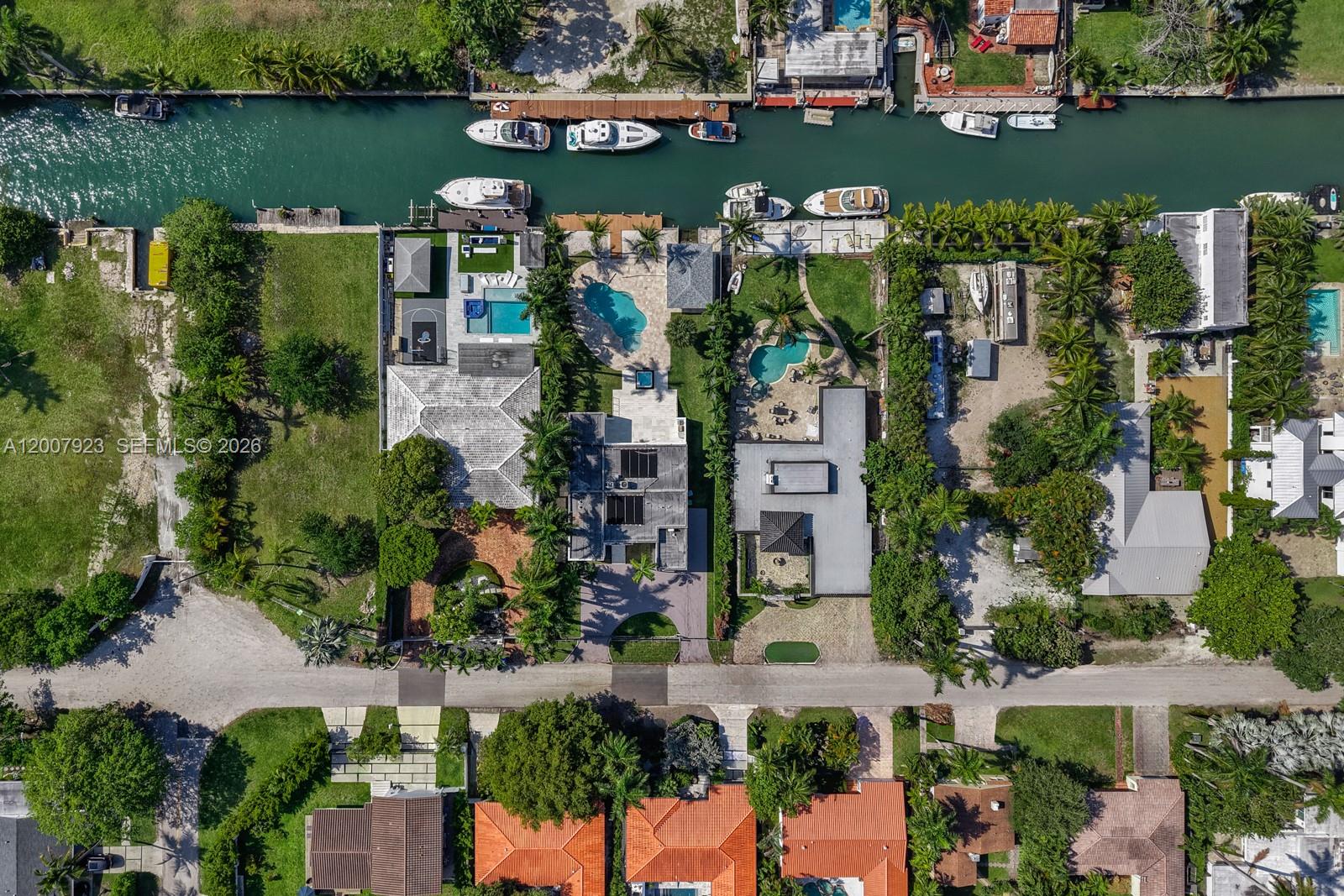 ADEMAR PARK AMD PL - Residential