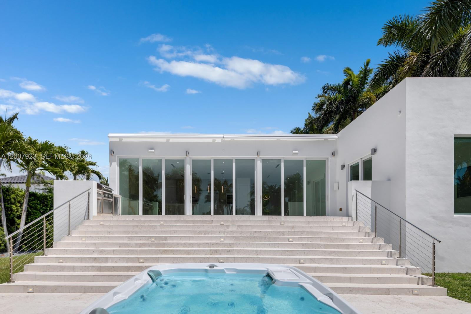 ADEMAR PARK AMD PL - Residential