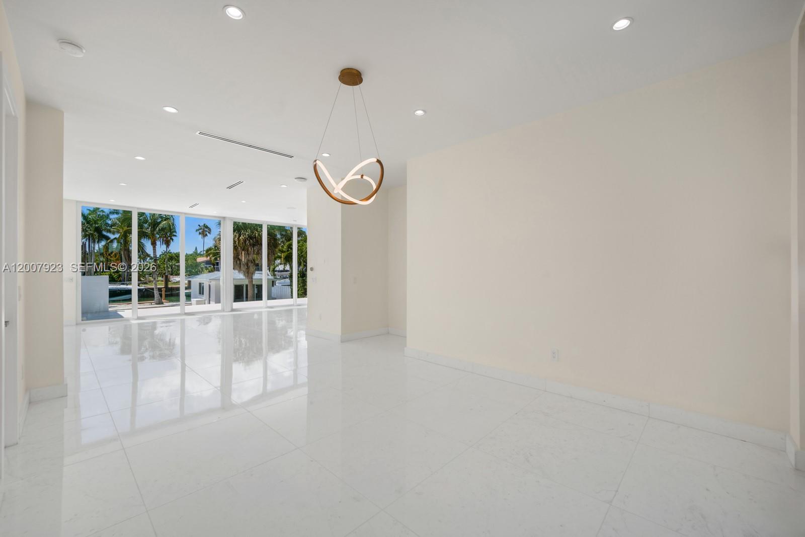 ADEMAR PARK AMD PL - Residential
