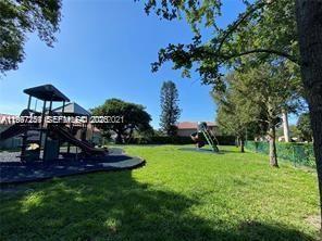 LEES CROSSING - Residential Lease