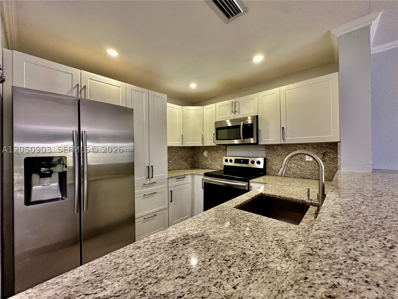 15430 SW 82 LN 633