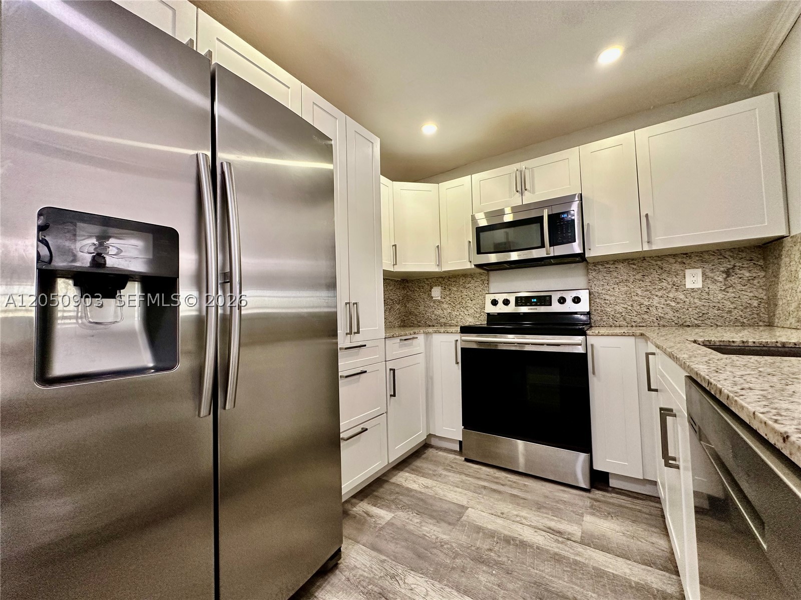 15430 SW 82 LN 633