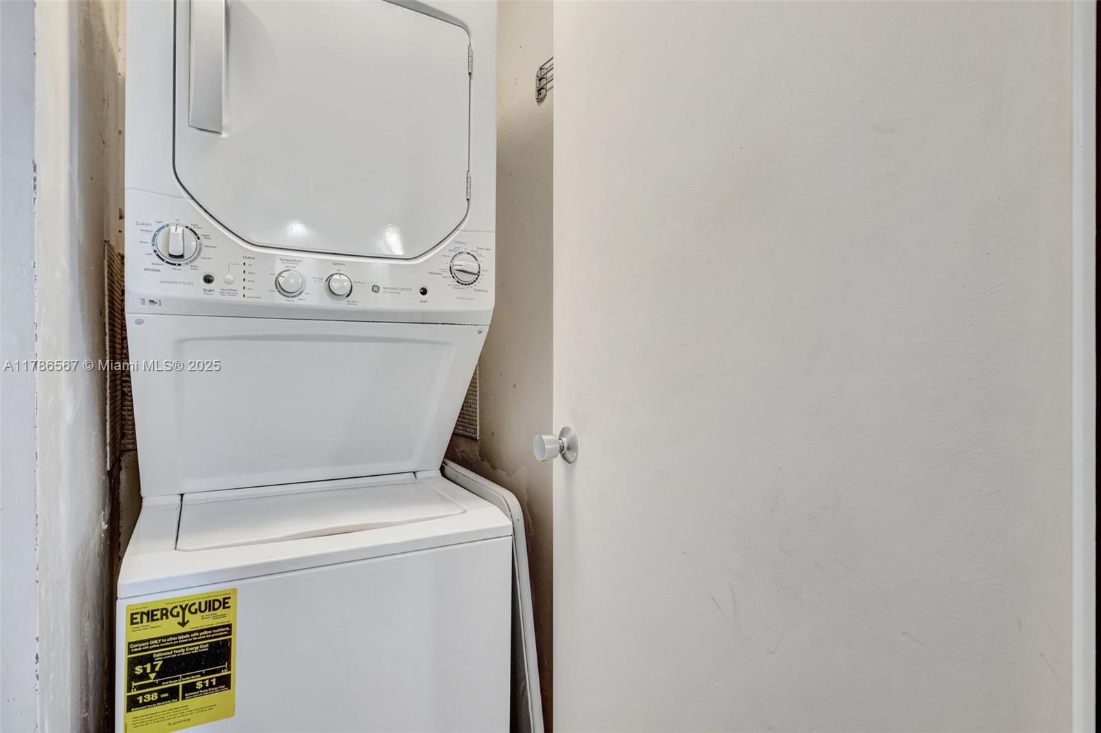 MAYA MARCA CONDO - Residential