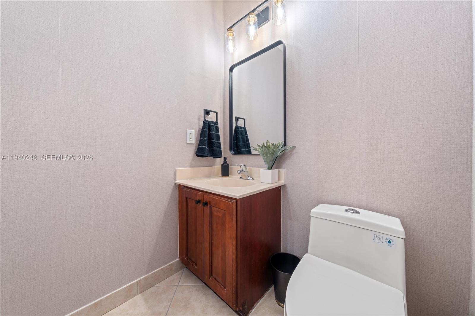 ISLES AT WESTON - Residential