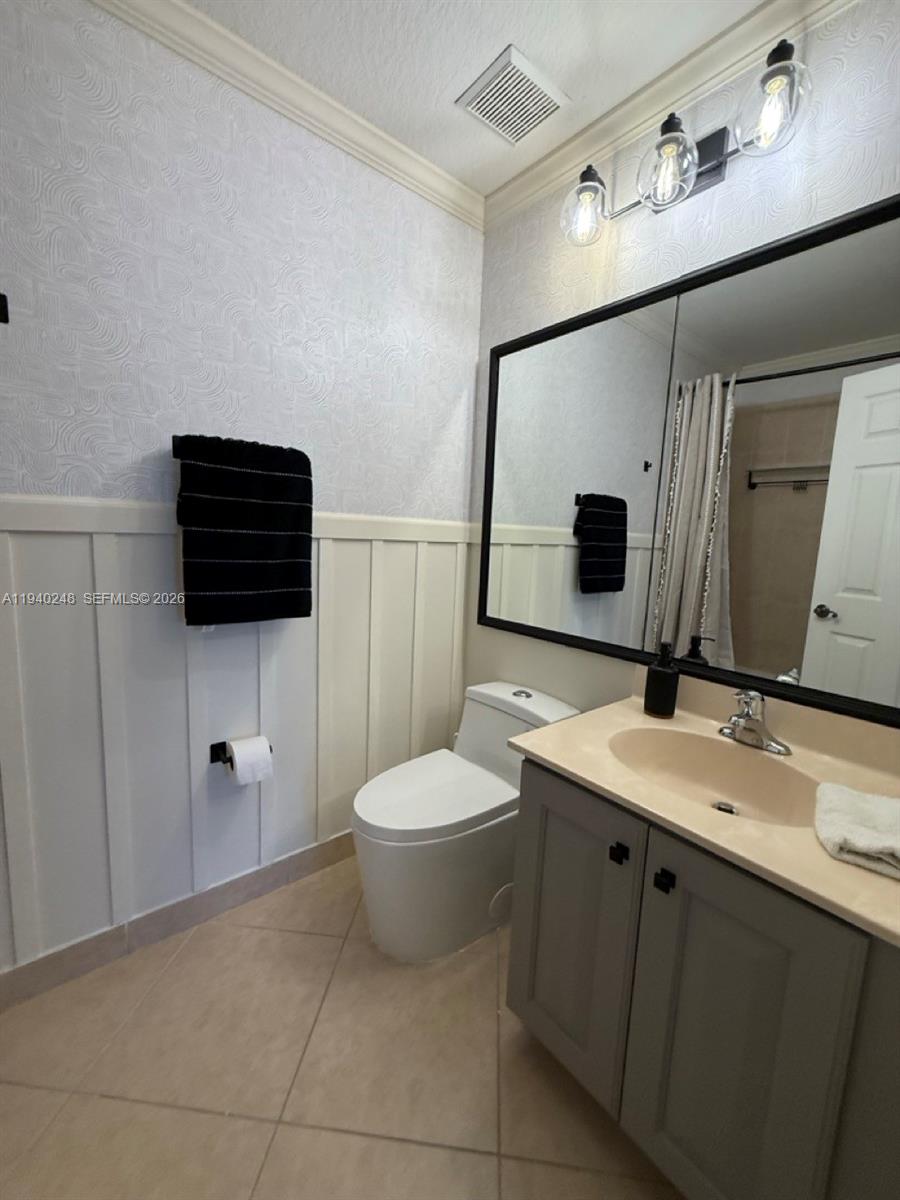 ISLES AT WESTON - Residential