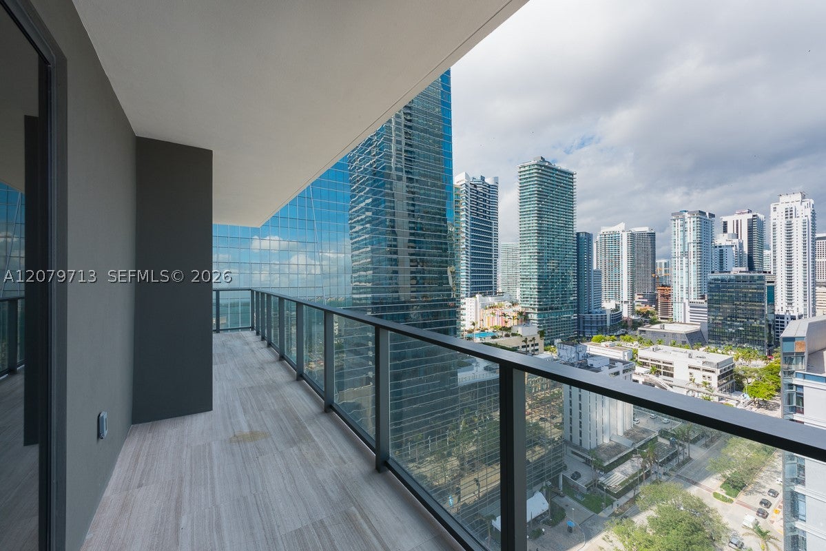 1451 Brickell Ave 2206