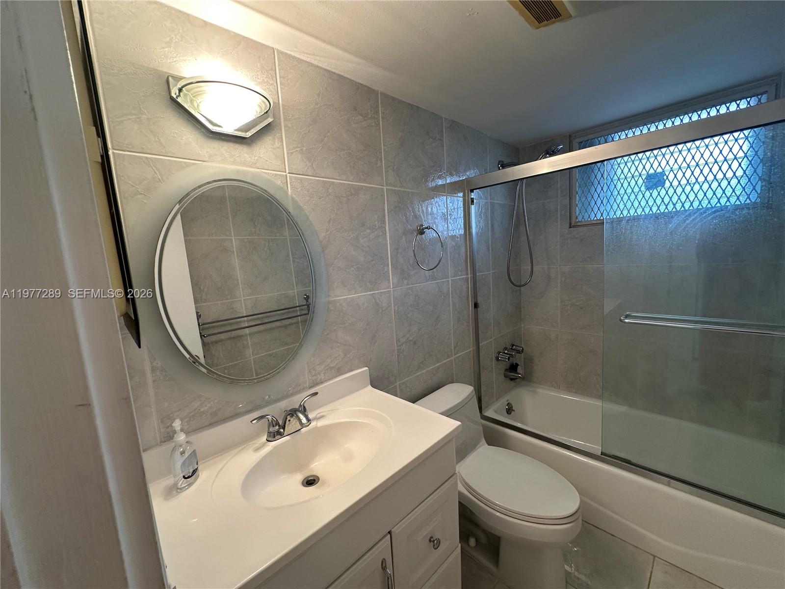 DEERFIELD LAKE CONDOMINIU - Residential