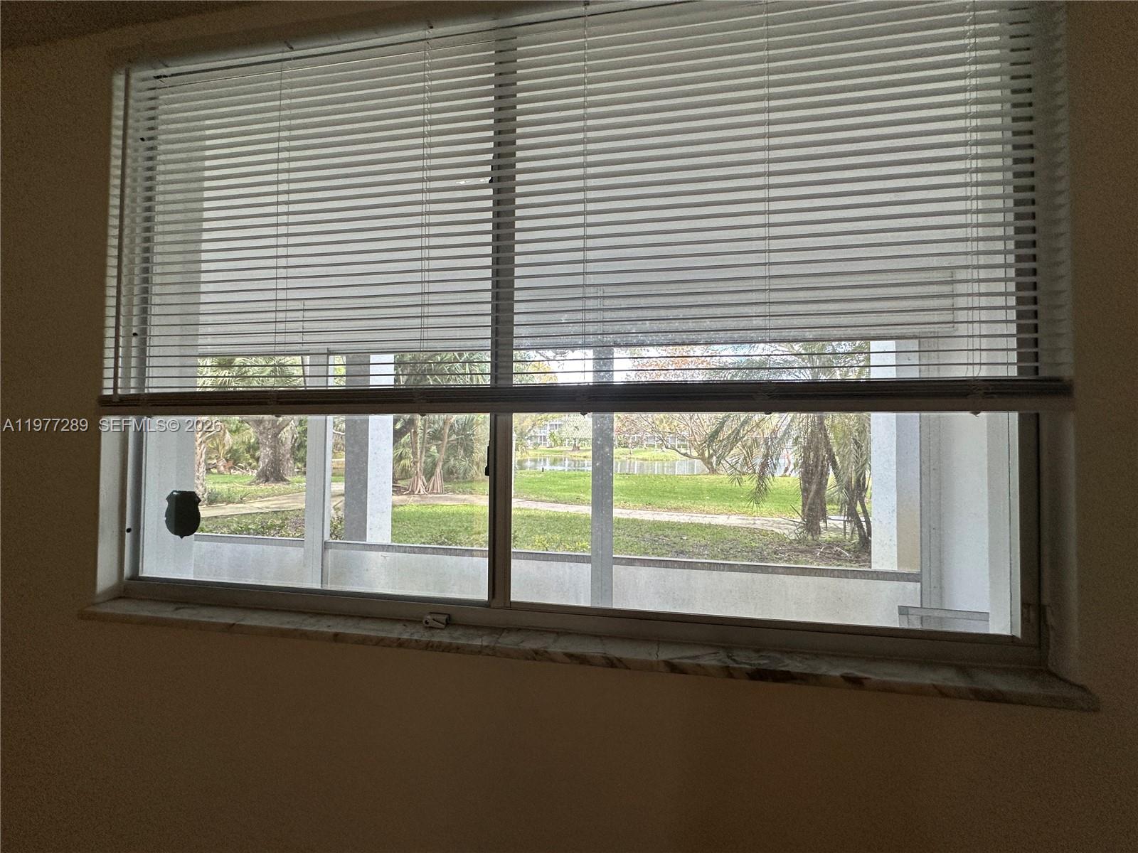 DEERFIELD LAKE CONDOMINIU - Residential