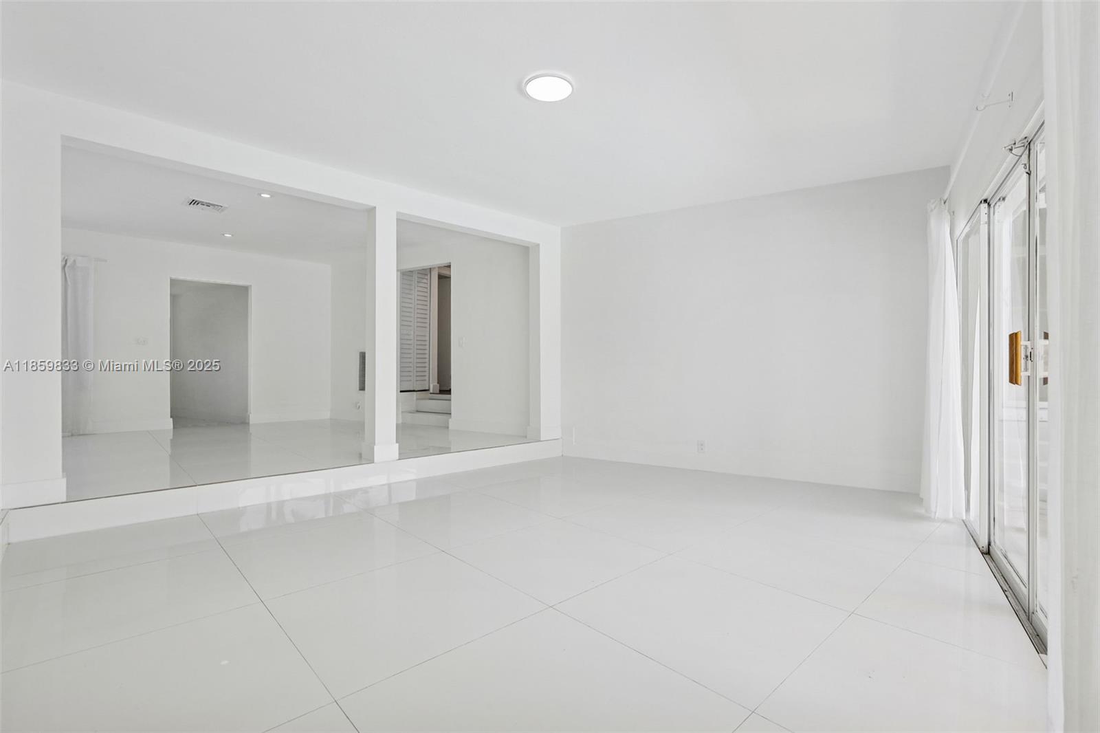 BREEZESWEPT ESTATES 1ST A - Residential