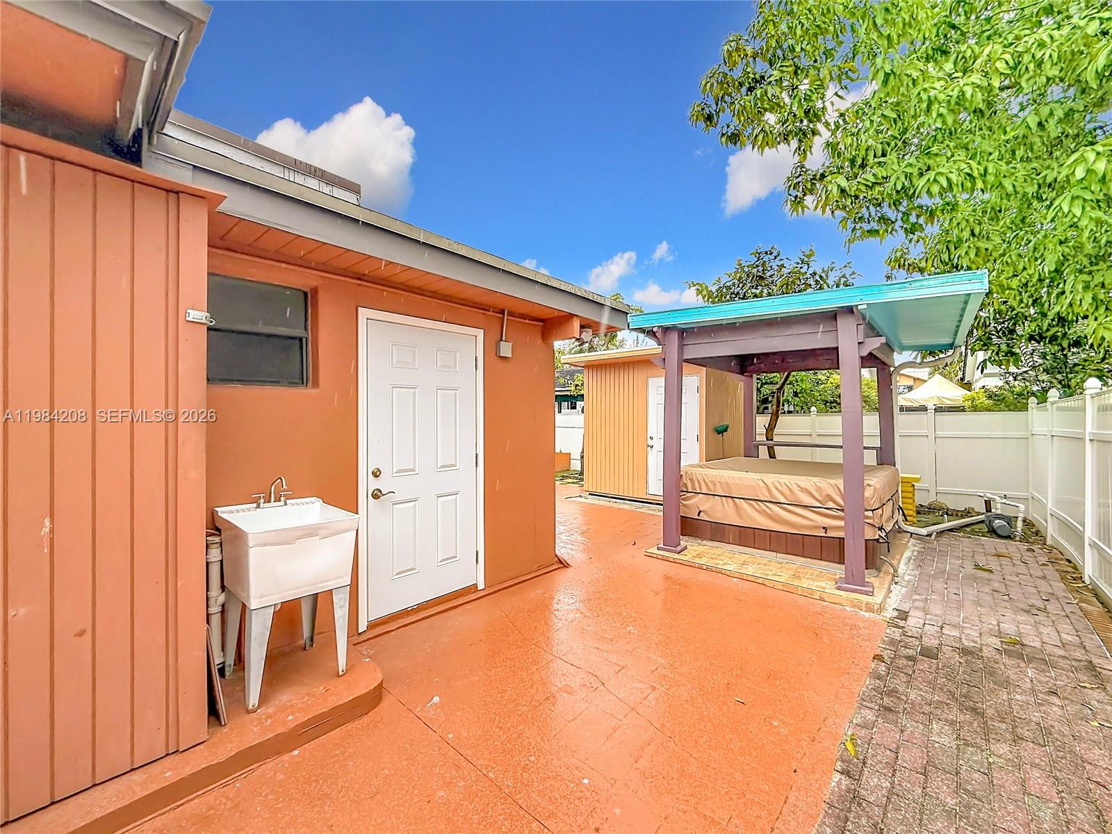 SUPERIOR HOMES ESTATES 1S - Residential