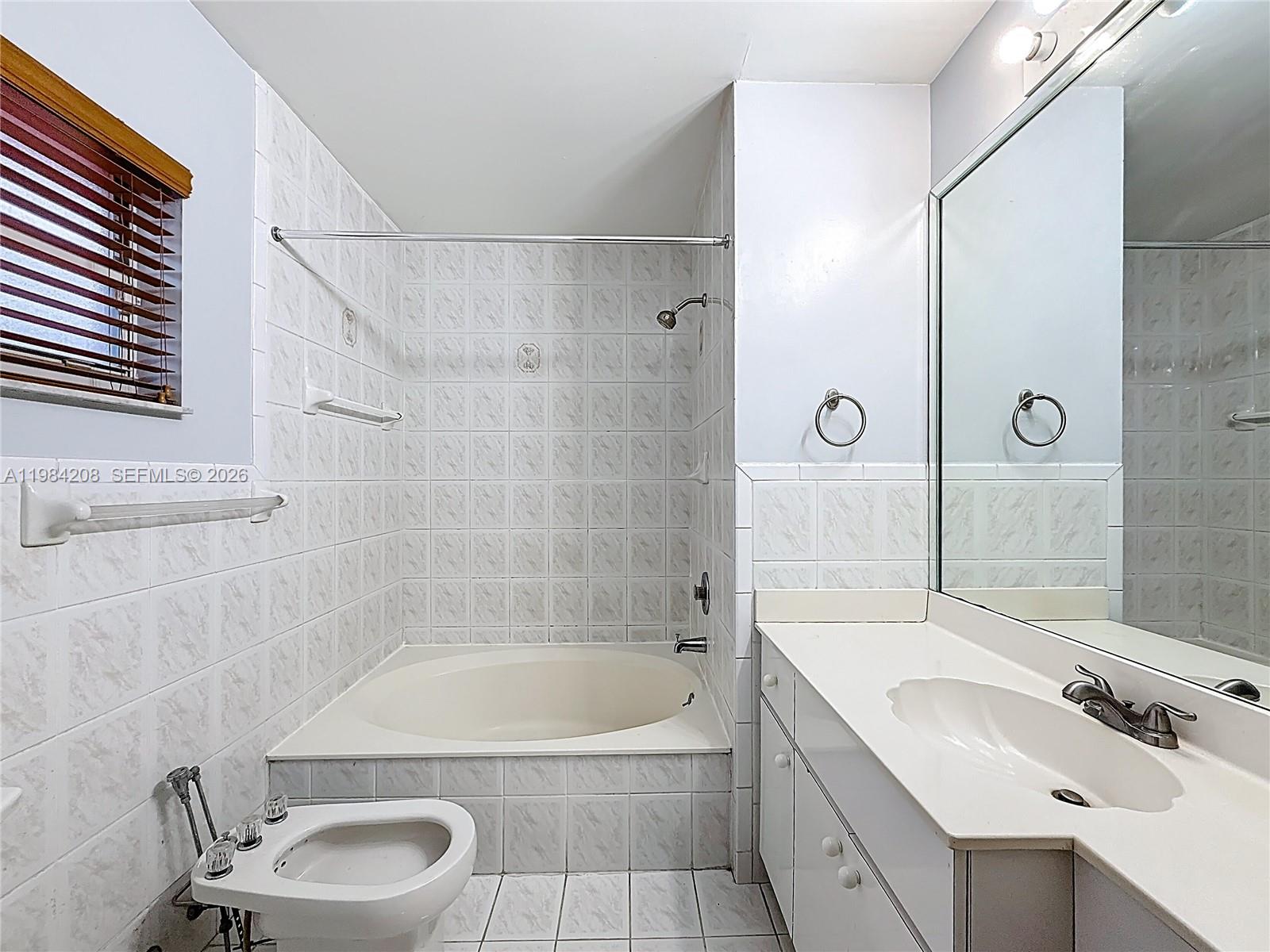 SUPERIOR HOMES ESTATES 1S - Residential