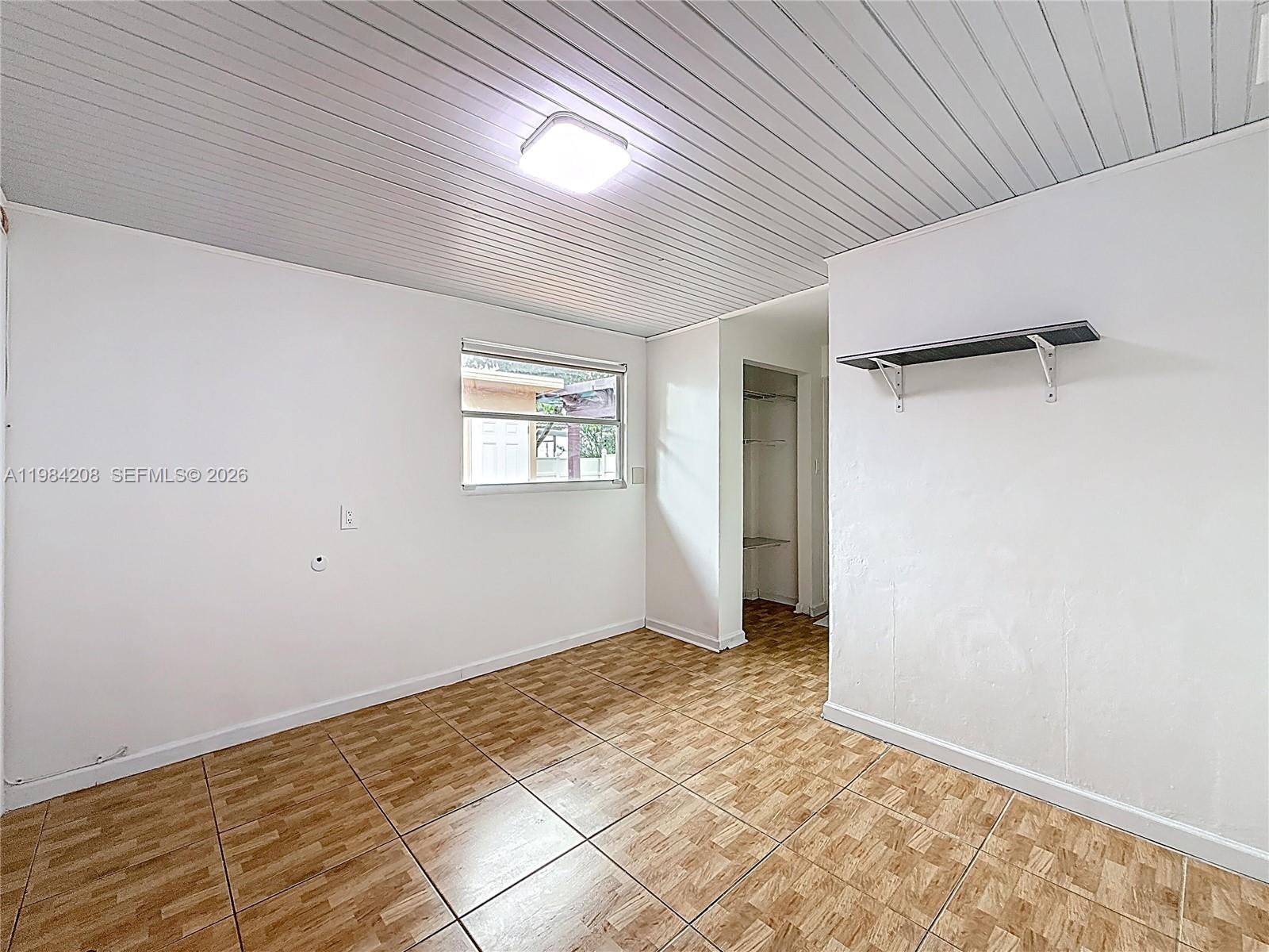 SUPERIOR HOMES ESTATES 1S - Residential