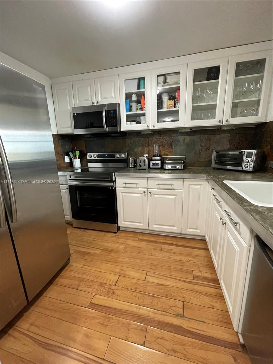 1228 West Ave 1510