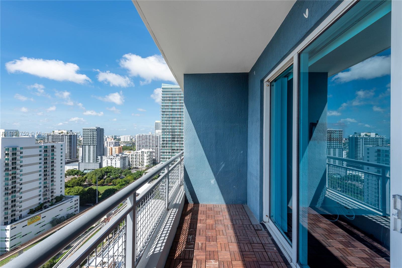 INFINITY AT BRICKELL COND - Residential Lease