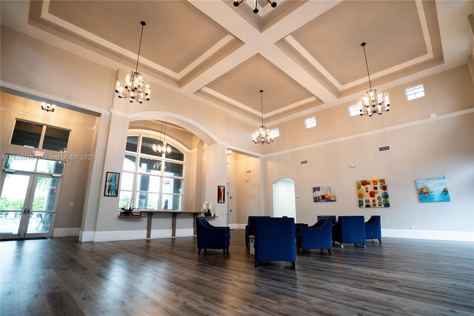 THE SHORES CONDO NO 2 - Residential