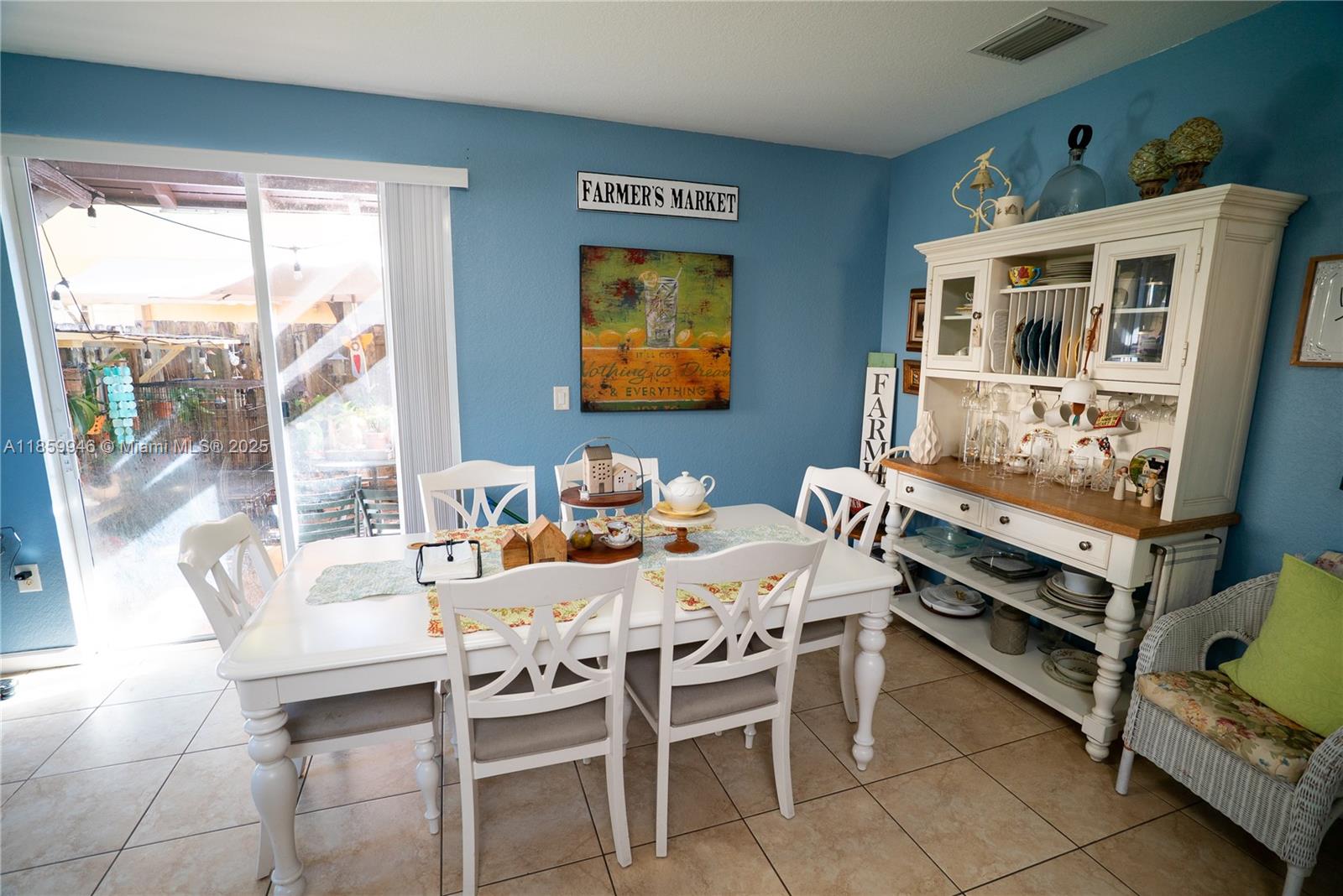 THE SHORES CONDO NO 2 - Residential