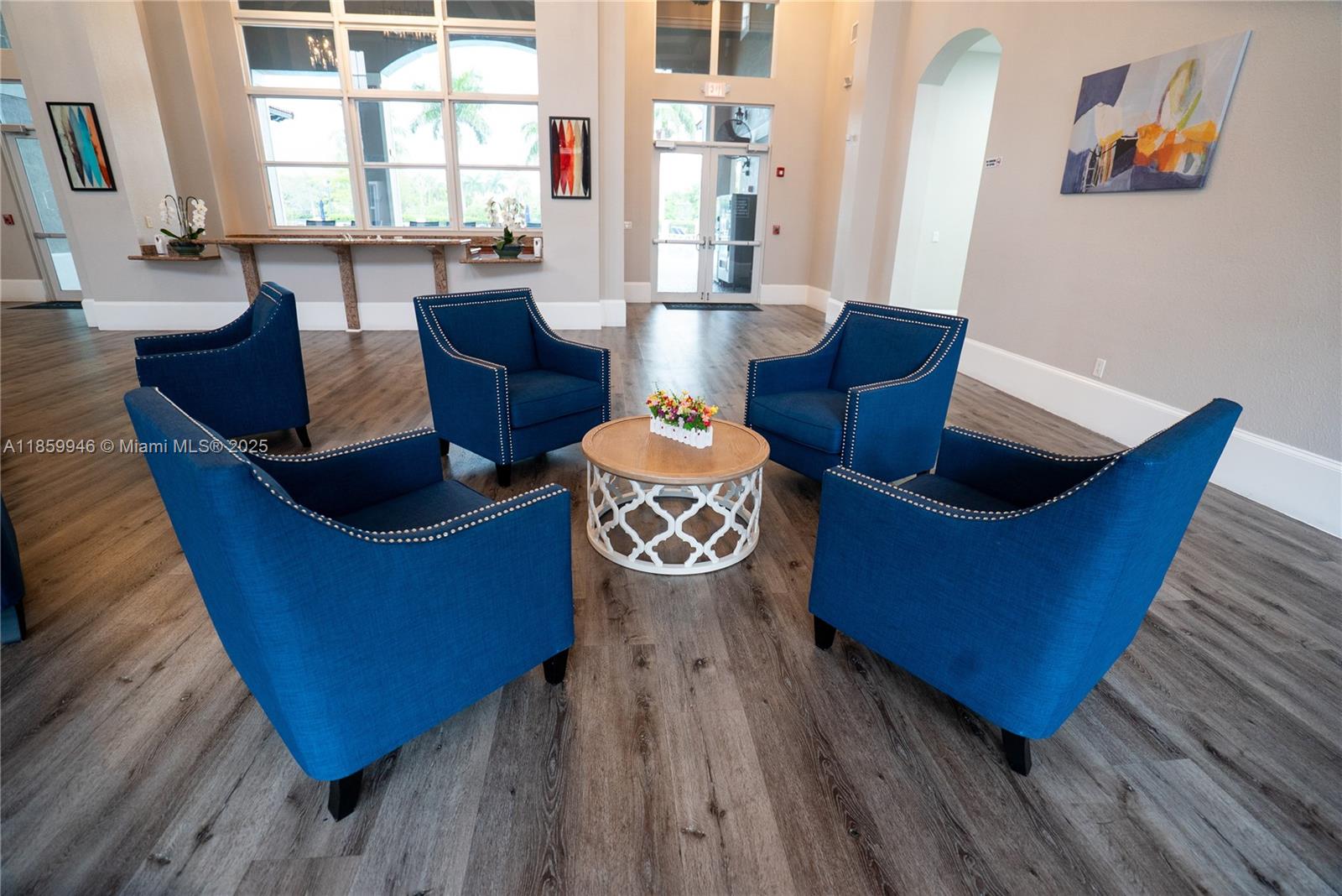 THE SHORES CONDO NO 2 - Residential