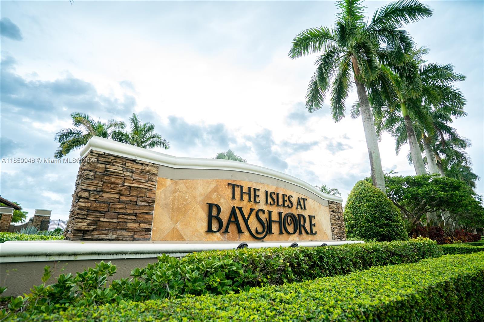 THE SHORES CONDO NO 2 - Residential