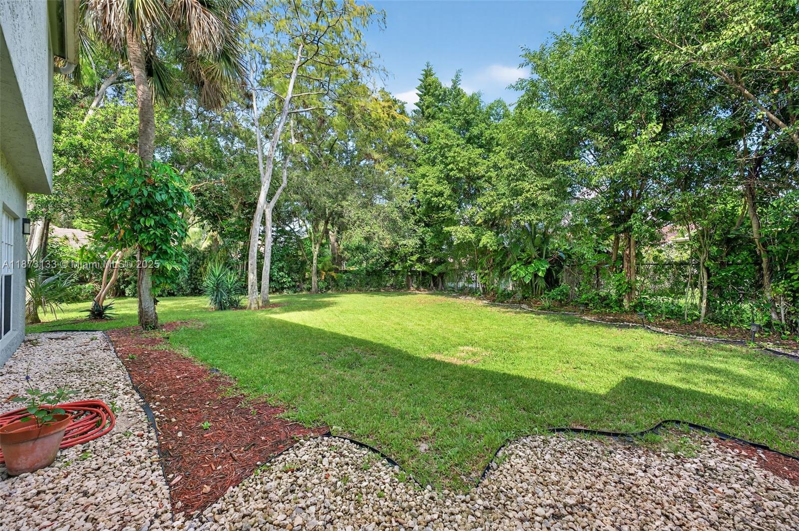 WOODSIDE ESTATES - Residential