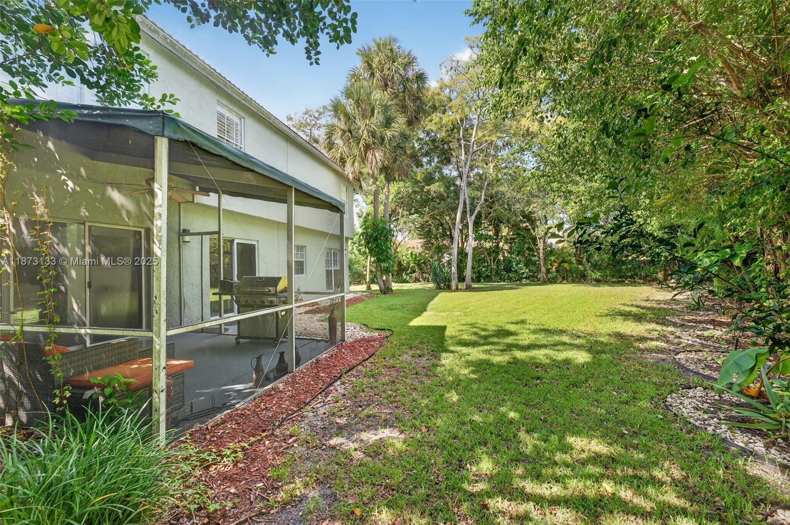 WOODSIDE ESTATES - Residential