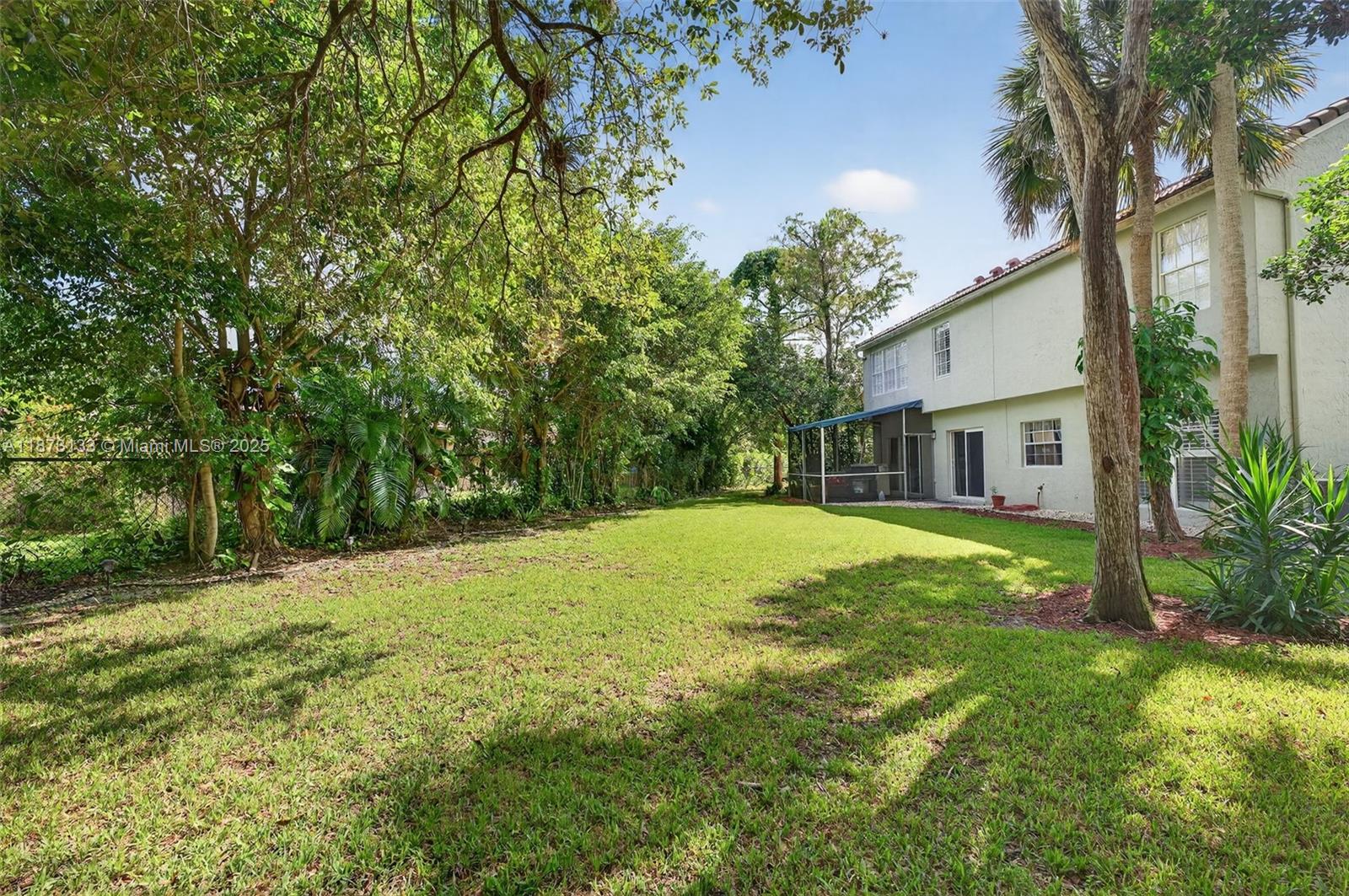 WOODSIDE ESTATES - Residential