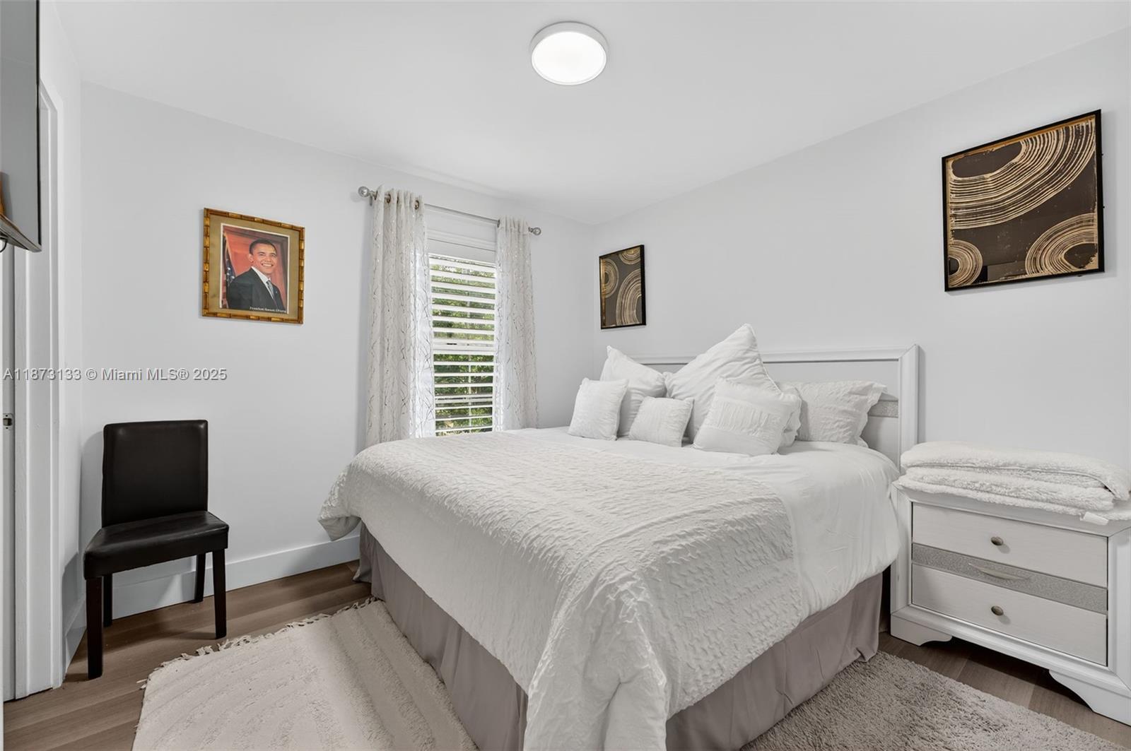 WOODSIDE ESTATES - Residential