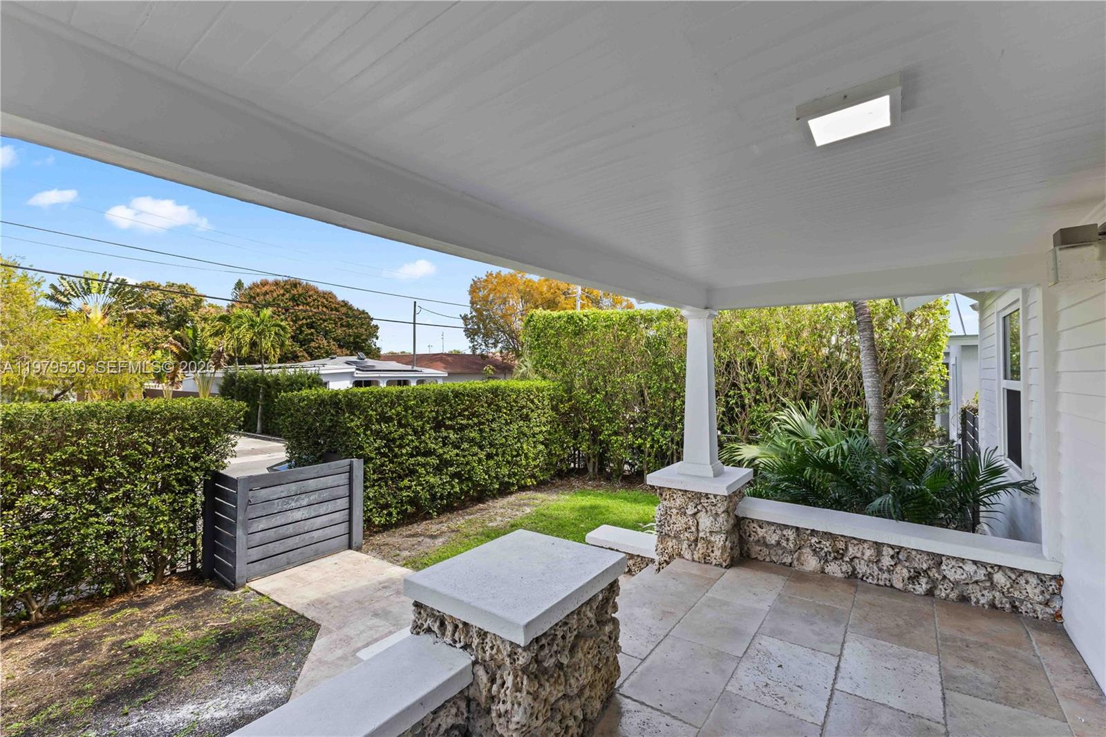 GRAPELAND - Residential