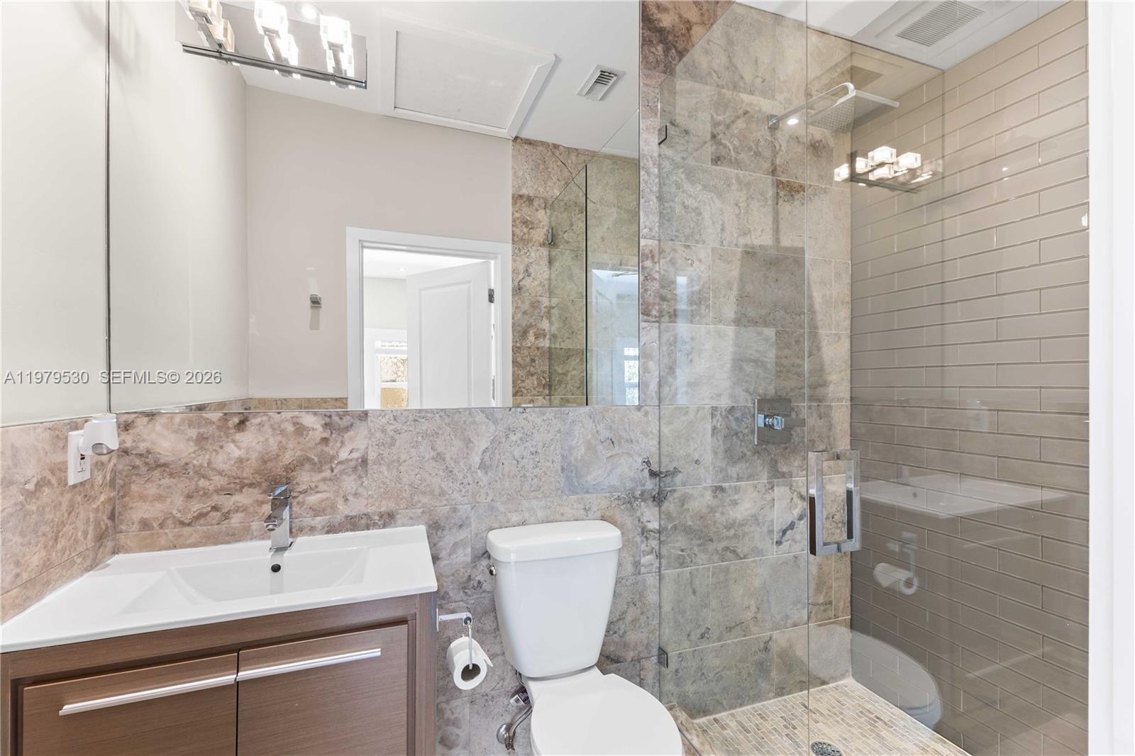 GRAPELAND - Residential