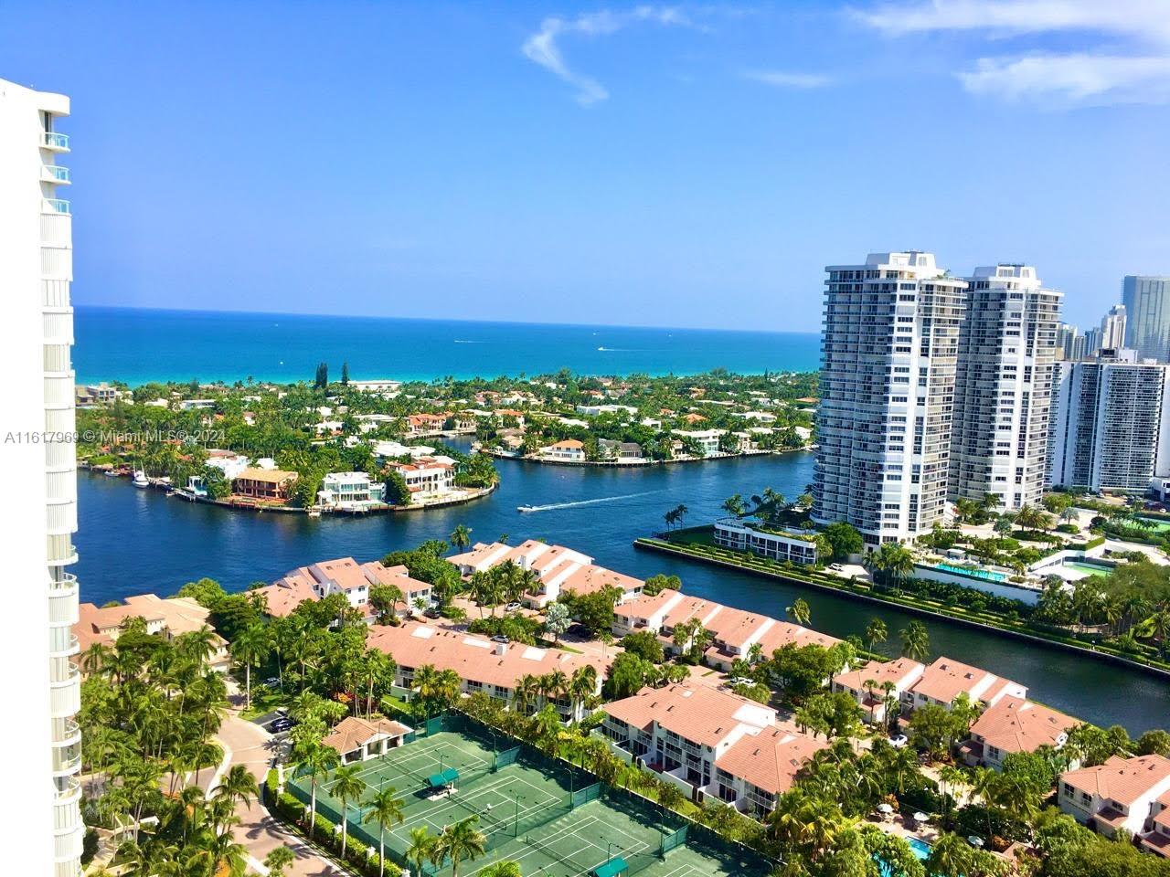 21055 Yacht Club Dr 2710, Aventura, Miami-Dade County, Florida - 2 Bedrooms  
2 Bathrooms - 