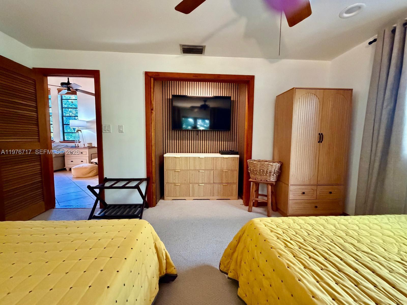 NORTH MARATHON SHORES PLA - Residential Lease