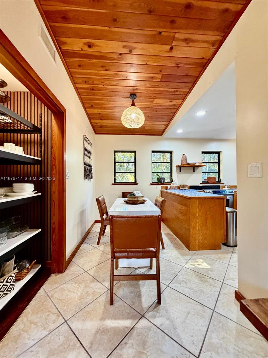 NORTH MARATHON SHORES PLA - Residential Lease