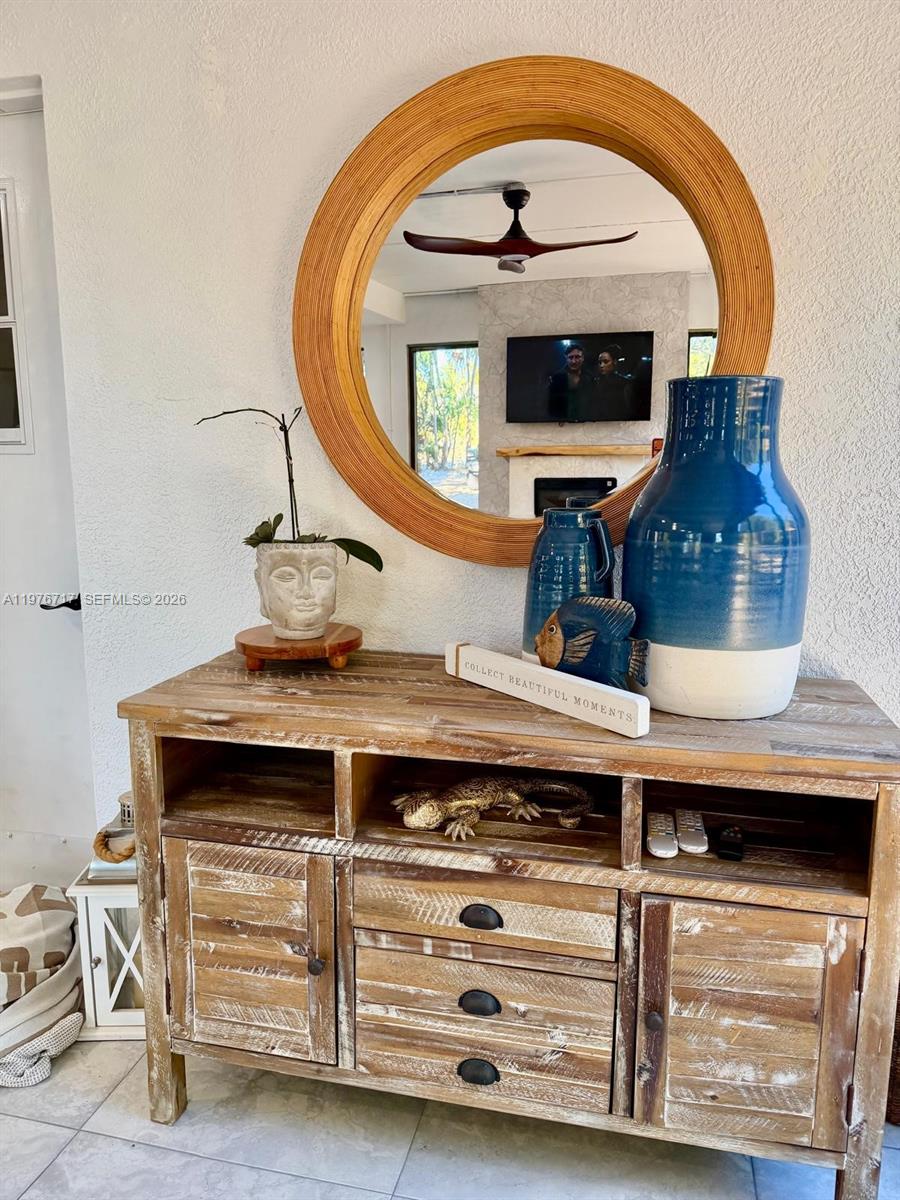 NORTH MARATHON SHORES PLA - Residential Lease